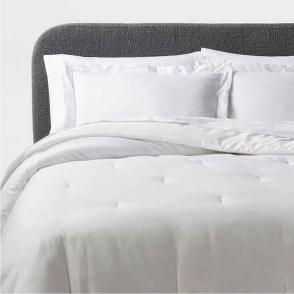 THRESHOLD NWT luxe embroidered border duvet cover & sham set -white -king